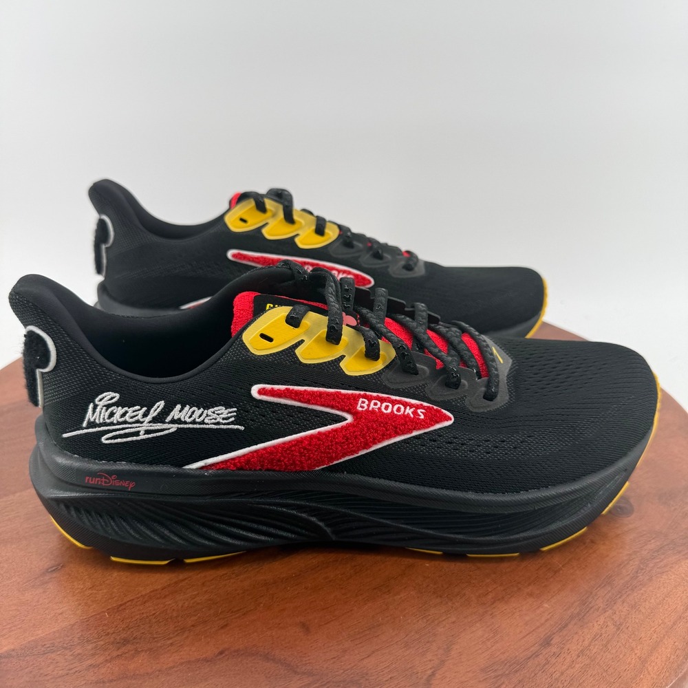 Brooks Ghost 17 runDisney Mickey Mouse Limited Edition Running Shoes Women 11